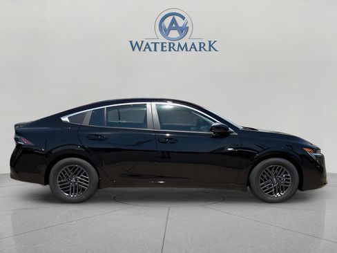 New 2026 Nissan Sentra SV w/ SV Convenience Package FWD image 5