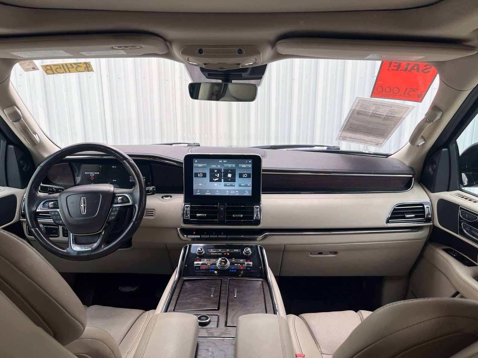 Used 2020 Lincoln Navigator Reserve w/ Equipment Group 201A Reserve AWD/4WD image 18