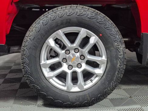 New 2026 Chevrolet Silverado 1500 LT image 23