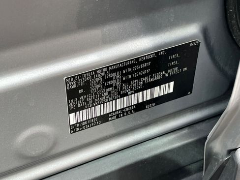 Used 2025 Toyota RAV4 LE image 29