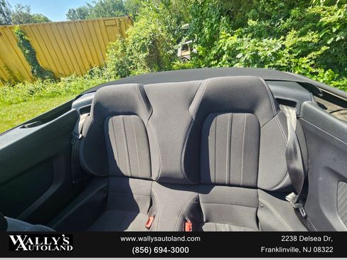 Used 2019 Ford Mustang Convertible image 31