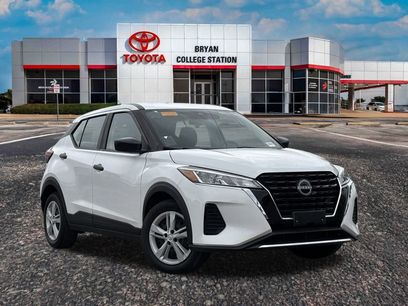 Used 2023 Nissan Kicks S