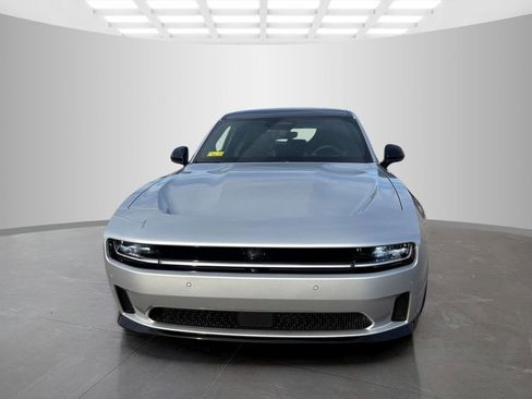 Used 2024 Dodge Charger Daytona Scat Pack w/ Plus Group AWD/4WD image 8