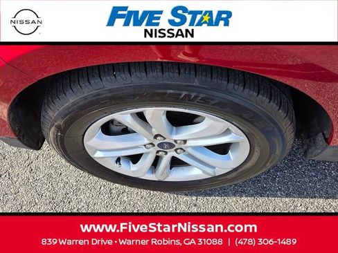 Used 2020 Ford Edge SEL FWD image 18