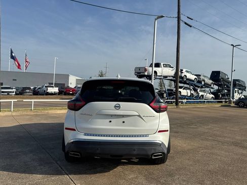 Used 2019 Nissan Murano Platinum w/ Cargo Package FWD image 19