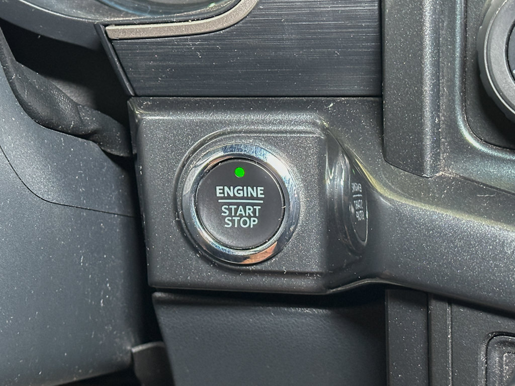 Certified 2022 Ford F150 XLT w/ Equipment Group 302A High AWD/4WD image 29