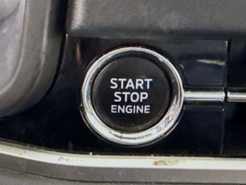 Used 2022 Mitsubishi Outlander SEL FWD image 21