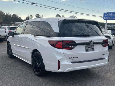 New 2026 Honda Odyssey Sport-L image 3