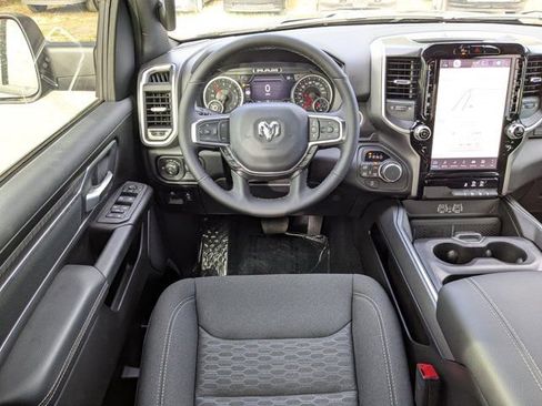 New 2026 RAM 1500 Big Horn AWD/4WD image 16