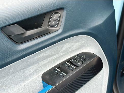 New 2026 Ford Maverick XLT AWD/4WD image 7