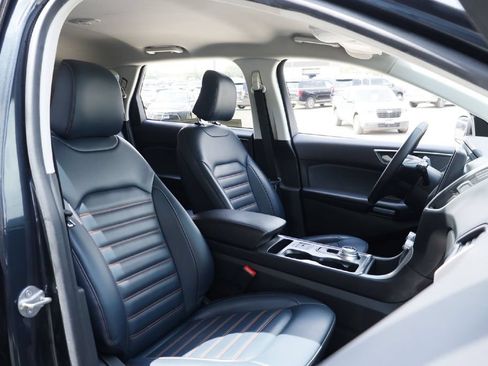 Certified 2023 Ford Edge SEL w/ Sport Appearance Package AWD/4WD image 19