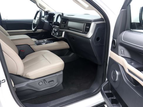 Used 2023 Ford Expedition Max XLT AWD/4WD image 17