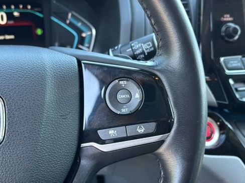 Used 2023 Honda Odyssey Touring image 24