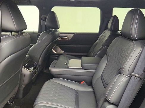 Used 2025 INFINITI QX80 Autograph AWD/4WD image 23