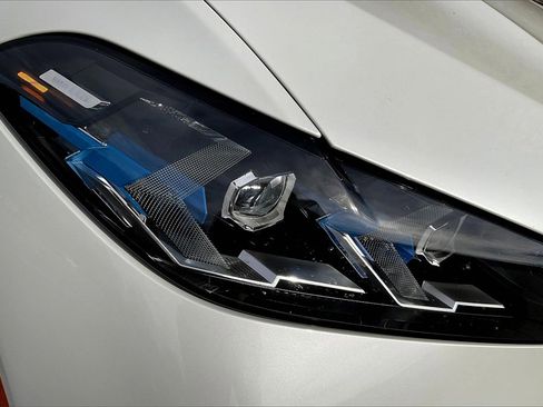 Used 2026 BMW X5 xDrive50e w/ Climate Comfort Package image 26