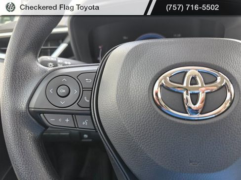 Used 2026 Toyota Corolla LE image 14