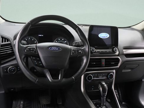 Used 2019 Ford EcoSport SE w/ SE Convenience Package image 9