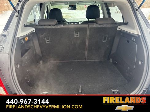 Certified 2022 Chevrolet Trax LS w/ Tint and Cruise Package image 43