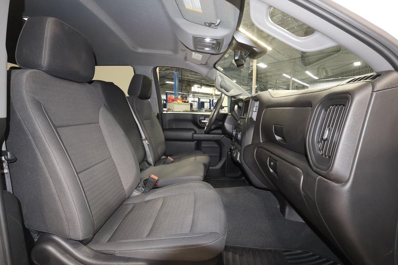 Used 2024 Chevrolet Silverado 2500 Custom w/ Custom Convenience Package AWD/4WD image 26