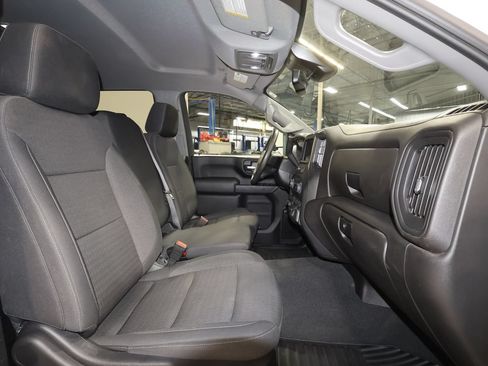 Used 2024 Chevrolet Silverado 2500 Custom w/ Custom Convenience Package AWD/4WD image 26