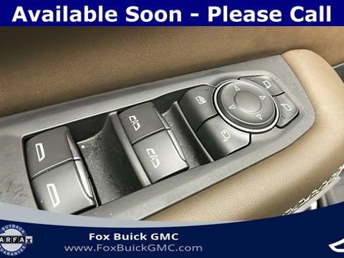 Used 2025 GMC Yukon XL Denali Ultimate image 10