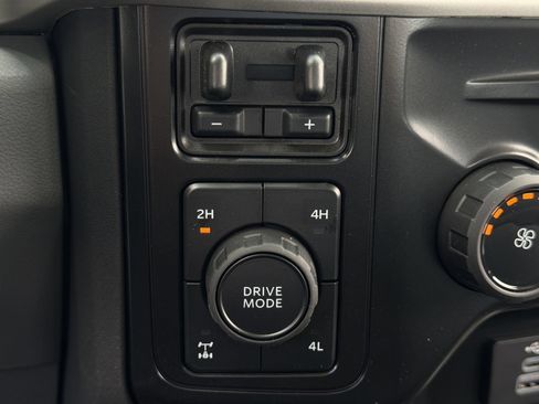 New 2026 Ford F250 XL w/ STX Appearance Package AWD/4WD image 19