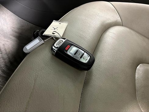 Used 2011 Audi A4 2.0T Premium AWD/4WD image 30