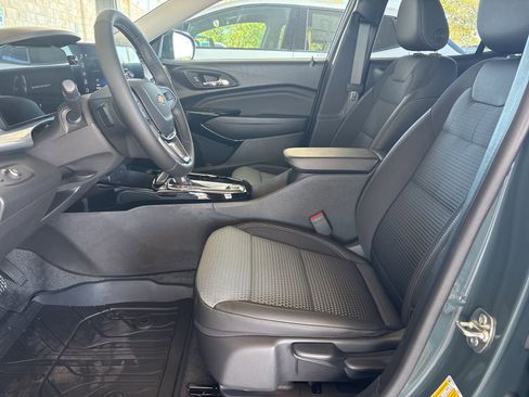 New 2026 Chevrolet Trax LT image 10