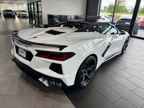 Used 2023 Chevrolet Corvette Stingray Preferred Conv w/ Z51 Performance Package RWD image 46