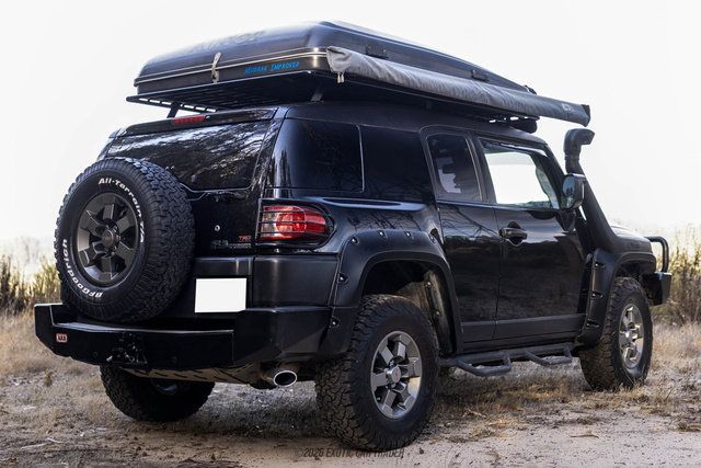 Used 2007 Toyota FJ Cruiser 4WD w/ TRD Special Edition image 8