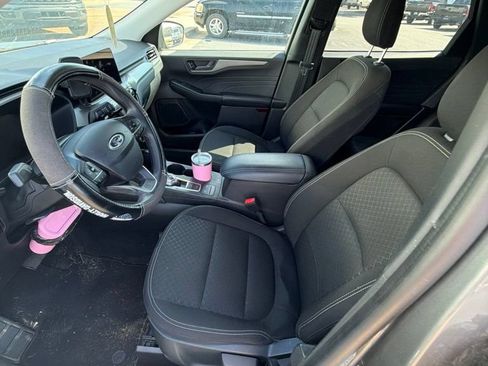 Used 2025 Ford Escape Active FWD image 3