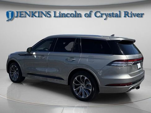 Used 2023 Lincoln Aviator Grand Touring w/ Equipment Group 301A image 13