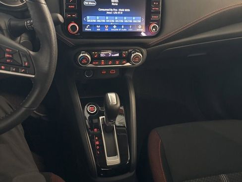 Used 2023 Nissan Versa SR w/ Trunk Package image 15