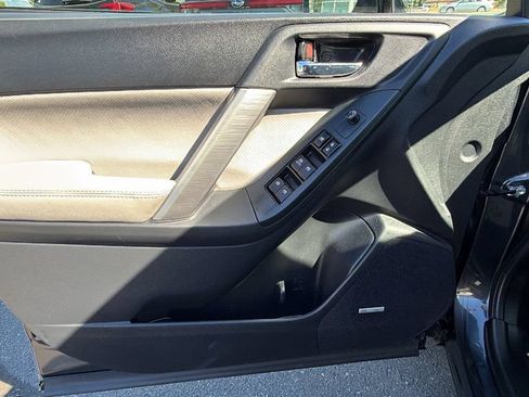 Used 2016 Subaru Forester 2.5i Touring w/ Eyesight & Navigation System AWD/4WD image 18