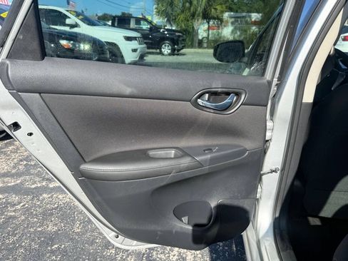 Used 2016 Nissan Sentra S FWD image 20