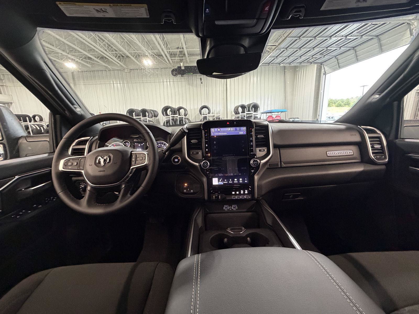New 2027 RAM 3500 Big Horn AWD/4WD image 7