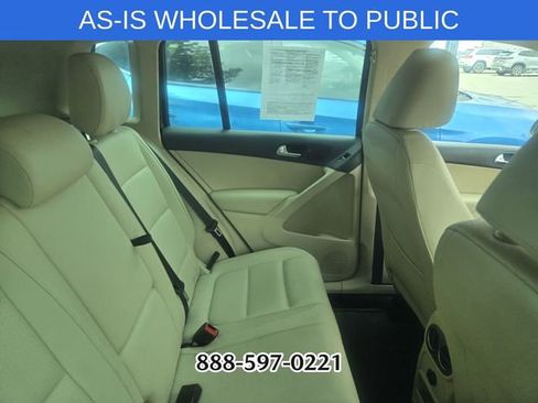 Used 2012 Volkswagen Tiguan S FWD image 7