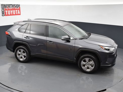 Used 2025 Toyota RAV4 XLE FWD image 20