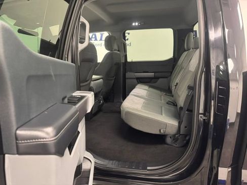 Used 2025 Ford F250 XLT AWD/4WD image 13