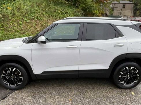 Certified 2023 Chevrolet TrailBlazer LT w/ Convenience Package image 5