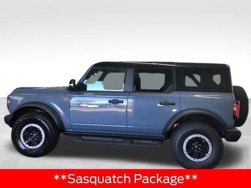 New 2025 Ford Bronco Badlands AWD/4WD image 2