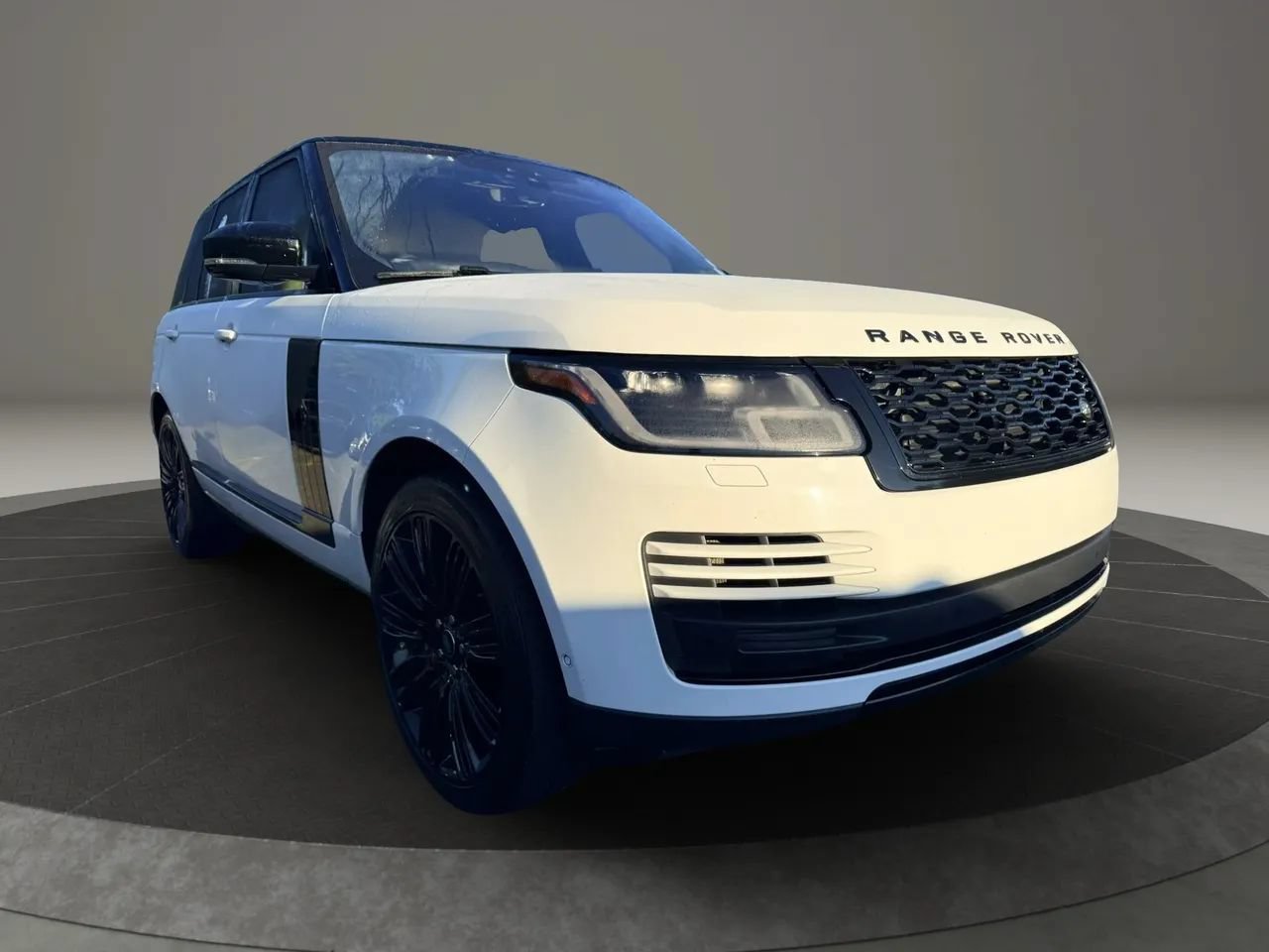 Used 2022 Land Rover Range Rover Westminster Edition AWD/4WD image 3