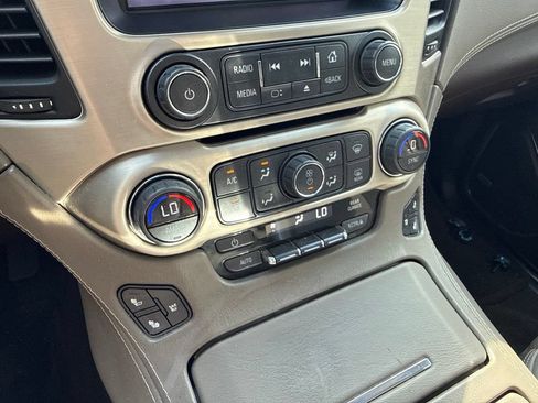 Used 2016 GMC Yukon Denali w/ Open Road Package AWD/4WD image 17