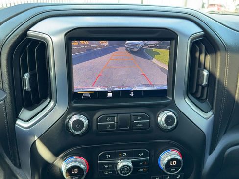 Used 2019 GMC Sierra 1500 SLT w/ SLT Premium Plus Package AWD/4WD image 21