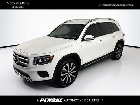 Used 2022 Mercedes-Benz GLB 250 4MATIC image 1