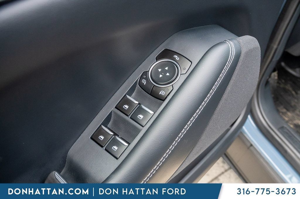 Used 2023 Ford Mustang Mach-E Select RWD image 8