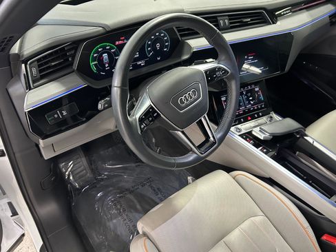 Certified 2024 Audi Q8 e-tron Prestige w/ Prestige Package image 17