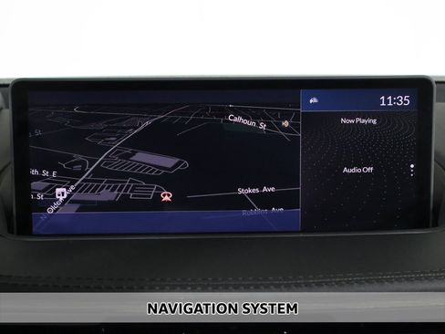 Used 2024 Acura MDX SH-AWD w/ Advance Package image 3