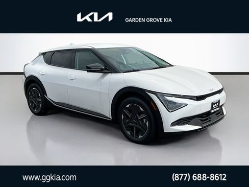 New 2026 Kia EV6 Light RWD image 1