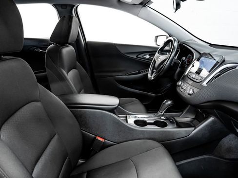 Used 2020 Chevrolet Malibu RS image 29